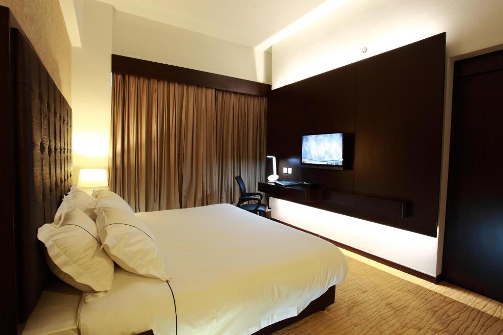 Symphony Suites Hotel Ipoh Zewnętrze zdjęcie